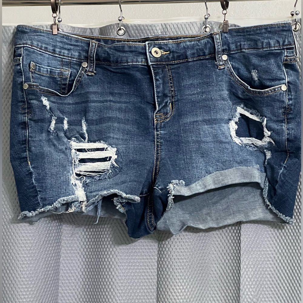 TORRID: Shorts size 18